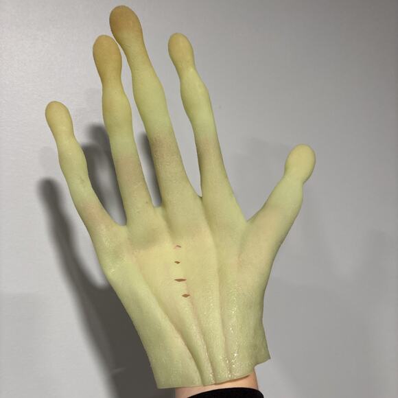 Vintage Easter Unlimited Glow in Dark Alien Monster Hands Gloves Halloween - Picture 7 of 12